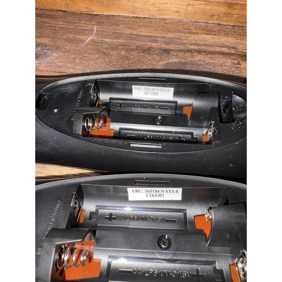 AT&T U-Verse S30 Universal Remote Control Blue Back Light (S30-S1B) Set/lot Of 2 - Picture 4 of 4